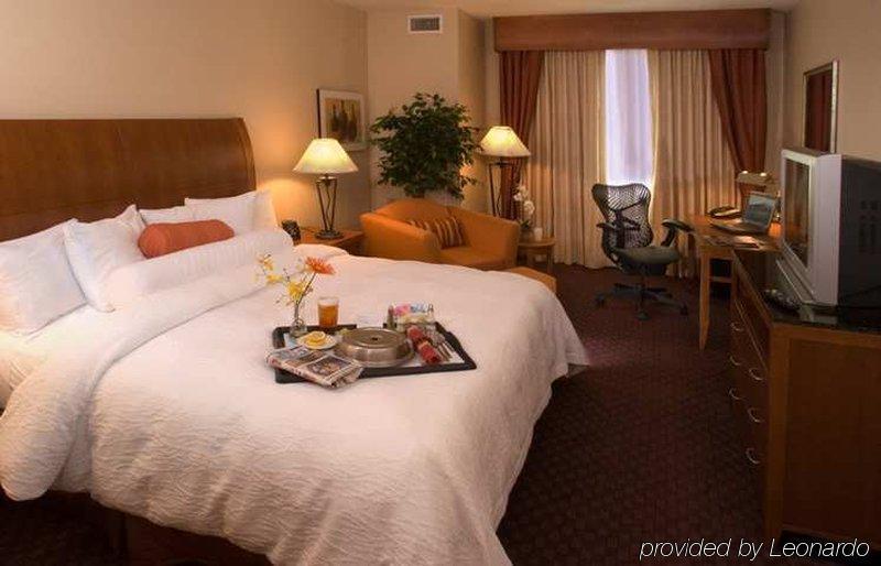 Hilton Garden Inn Dfw Airport South Irving Bilik gambar